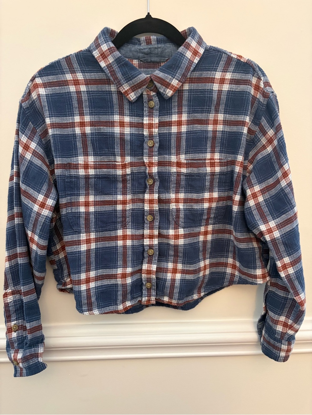 American Eagle Outfitters Cropped Blue & Rust Plaid Button-Front Shirt